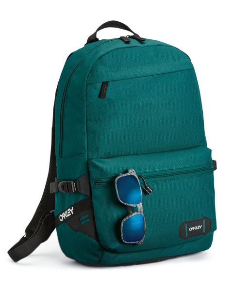 Oakley FOS900544 - 20L Street Backpack